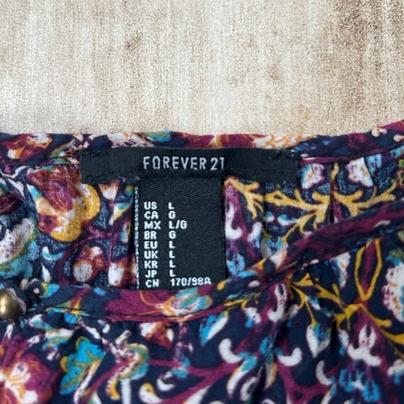 Forever 21 Multicolor Patterned Blouse - Picture 8 of 9